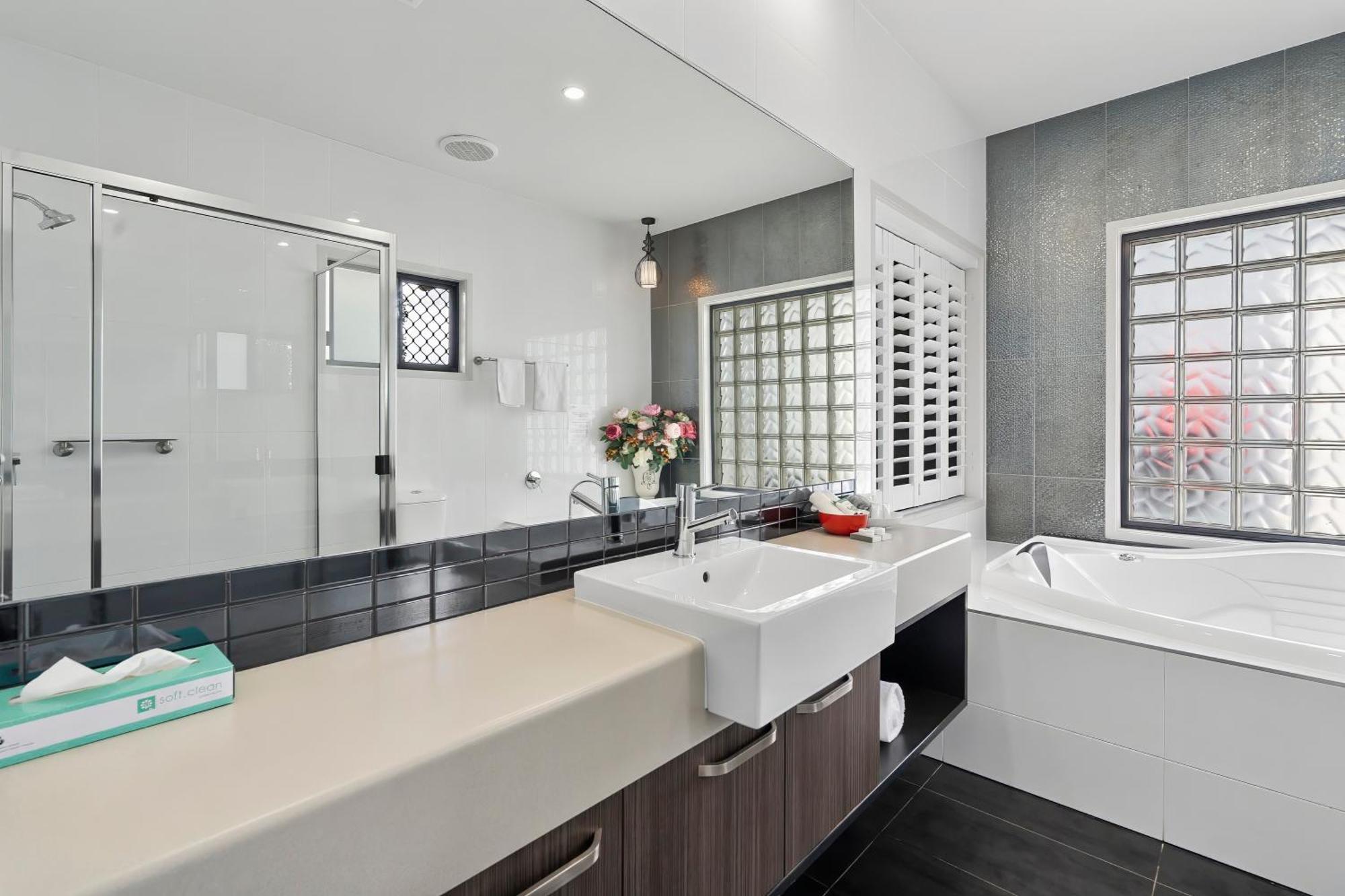 Resort Quality Parkhurst 4*